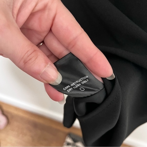 LOVERS + FRIENDS Black Mini Cross Back Dress Size Medium - Picture 8 of 8